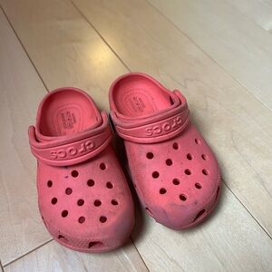 CROCS Kids Coral Clogs